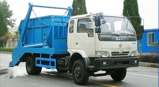 東風(fēng)金霸擺臂式垃圾車